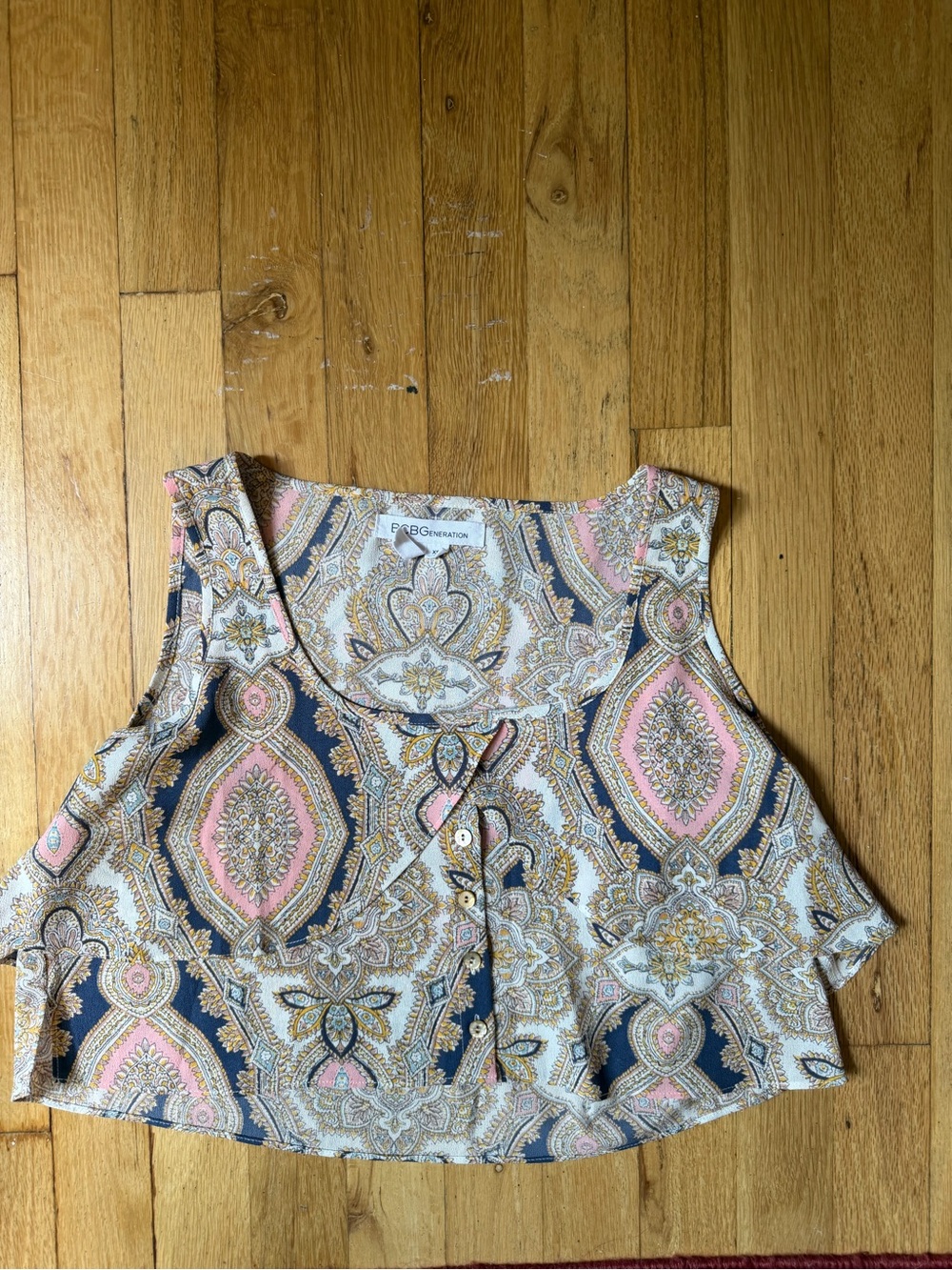 BCBGeneration Pink & Navy Paisley Sleeveless Crop Top